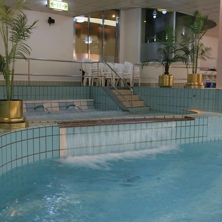 Resort Capsule Sakuragicho Йокохама Екстериор снимка